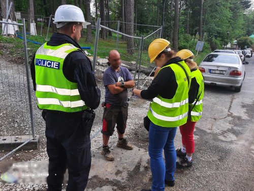 Policisté Moravskoslezského kraje kontrolují cizince, nelegální práce a porušení povinností
