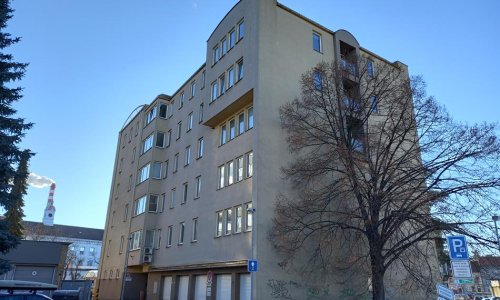Bezmála 4 miliardy do státního rozpočtu od jihočeských celníků